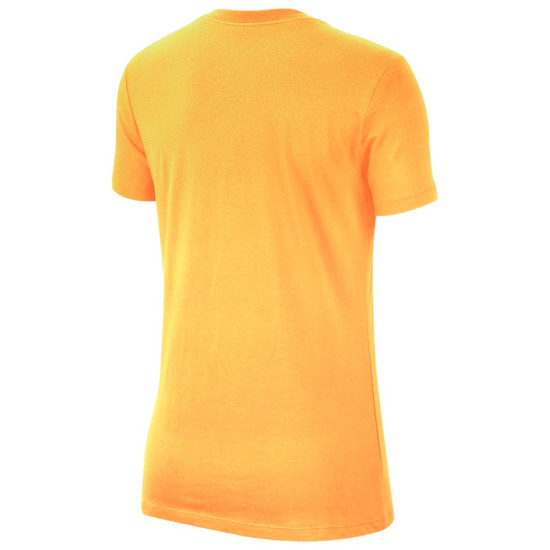 Nike Γυναικεία κοντομάνικη μπλούζα Essential Icon Futura Nike Γυναικεία κοντομάνικη μπλούζα Essential Icon Futura